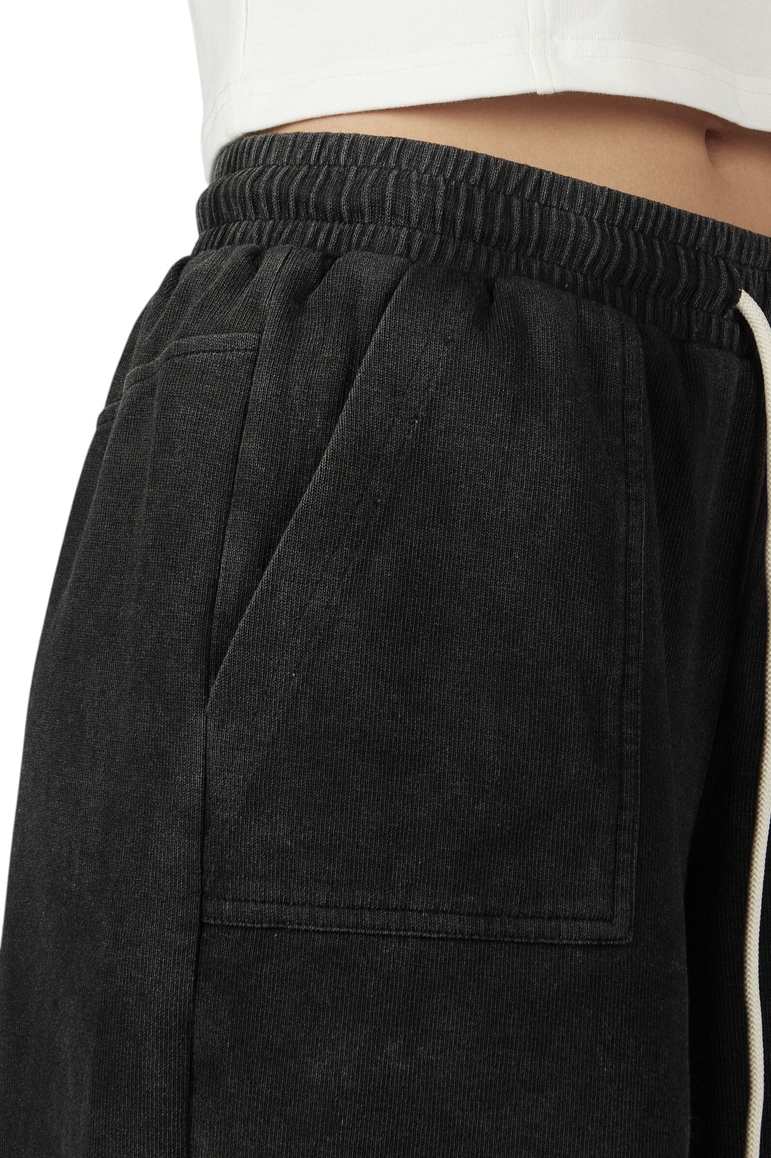 Шорты дев. АРТ.G-TR26017,чер,хл